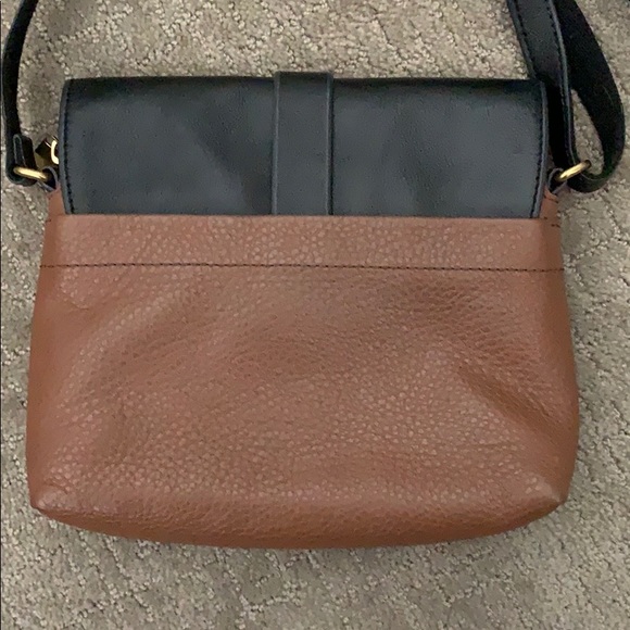 Fossil Purse! Like New Condition - Picture 3 of 4